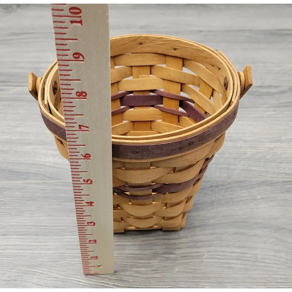 VTG 1994 Longaberger Handwoven 6 1/2 Inch Lilac Basket Dresden Ohio USA